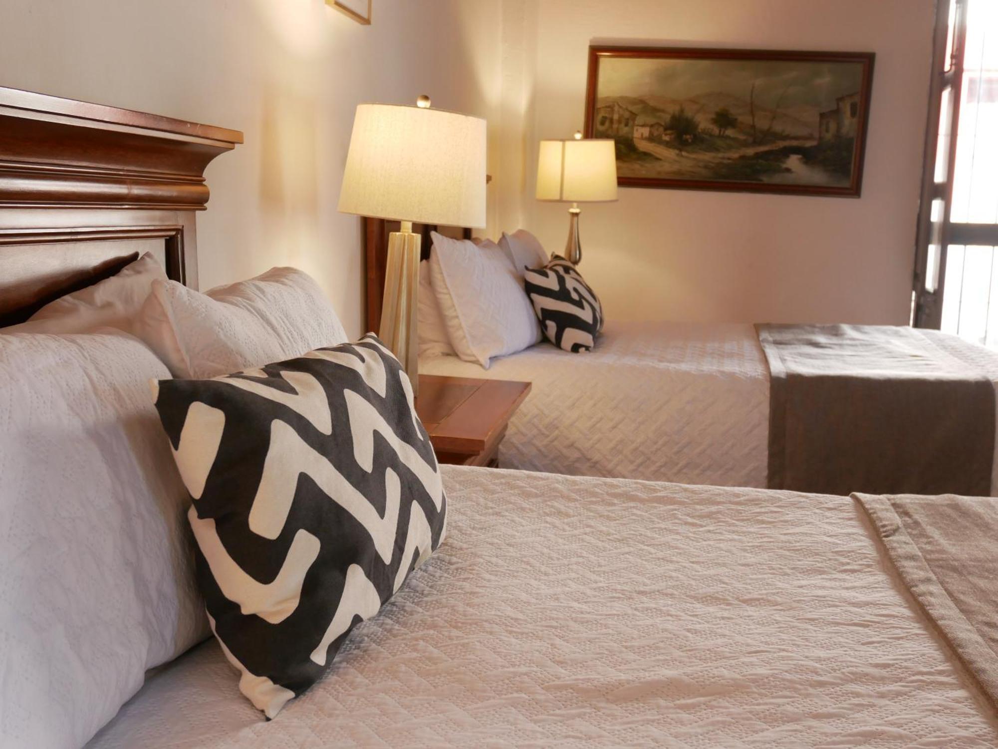 Hotel El Farol Parras de la Fuente Εξωτερικό φωτογραφία