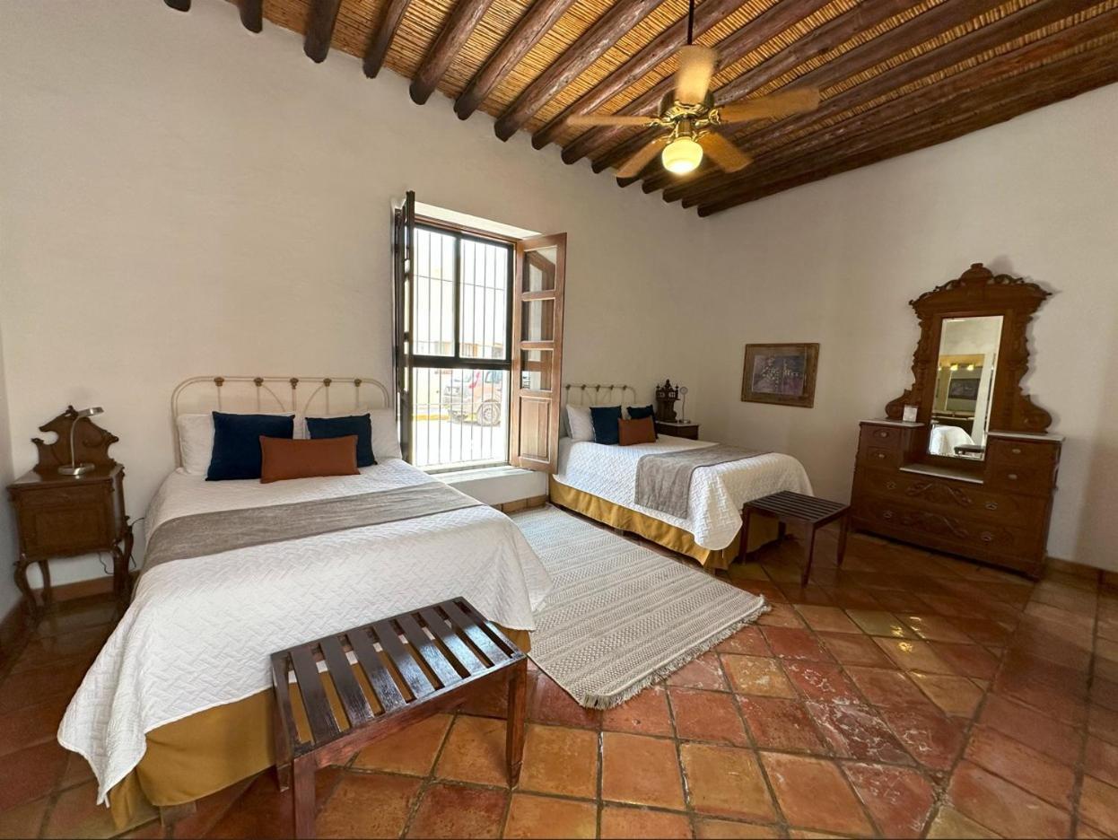 Hotel El Farol Parras de la Fuente Εξωτερικό φωτογραφία
